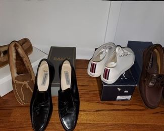 Mens shoes, size 13