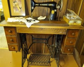 Antique, Singer, Sewing Machine, Treadel sewing machine 