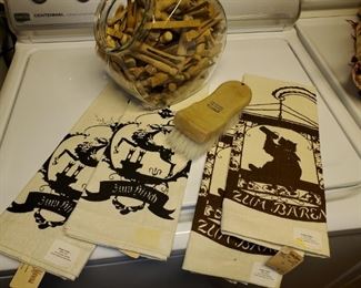 Vintage, linens, clothes pins, 