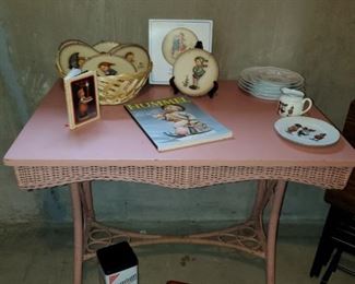 Pink Wicker table