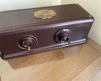 Antique 1920's Atwater Kent Tube Radio