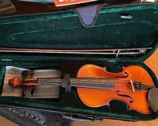 Student Violin