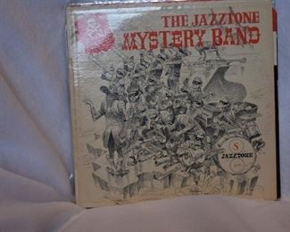 DSC 1419 FEATURING A LARGE COLLECTION OF&nbsp;JAZZ RECORDS (Spanning 3 Generations of Collecting)&nbsp;What you see in the pictures that follow represents less than 25% of the Alan Javorcky Collection; which numbers more than 1,540 albums nearly all are Jazz Albums.&nbsp;We will be selling this as one complete collection. Serious Collectors&nbsp; may view the Collection, by appointment only,&nbsp; &nbsp;Please contact me to make an appointment to see the Collection. Appointments will begin on&nbsp; March 16th-30th.&nbsp;Offers will be taken on the entire collection and the best offer received by noon on March 31st&nbsp;will own the collection.&nbsp; Phone, text or email me at 615-364-3726 or parker@pes3d.com&nbsp; to make offers or to&nbsp; see the collection.&nbsp;