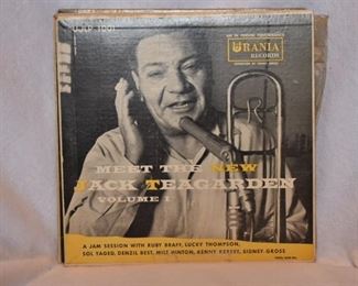 DSC 1455  FEATURING A LARGE COLLECTION OF&nbsp;JAZZ RECORDS (Spanning 3 Generations of Collecting)&nbsp;What you see in the pictures that follow represents less than 25% of the Alan Javorcky Collection; which numbers more than 1,540 albums nearly all are Jazz Albums.&nbsp;We will be selling this as one complete collection. Serious Collectors&nbsp; may view the Collection, by appointment only,&nbsp; &nbsp;Please contact me to make an appointment to see the Collection. Appointments will begin on&nbsp; March 16th-30th.&nbsp;Offers will be taken on the entire collection and the best offer received by noon on March 31st&nbsp;will own the collection.&nbsp; Phone, text or email me at 615-364-3726 or parker@pes3d.com&nbsp; to make offers or to&nbsp; see the collection.&nbsp;