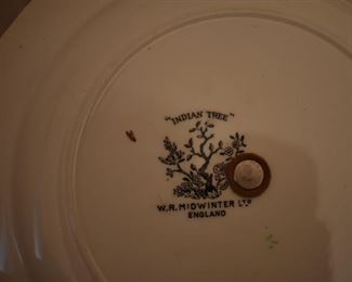 Gorgeous Indian Tree Pattern tri-level Server