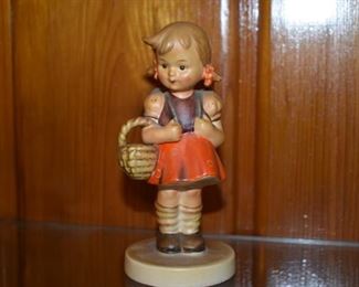 Hummel "School Girl"  TMK 6