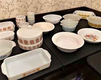 VINTAGE FIRE KING, PYREX, GLASSBAKE AND MORE