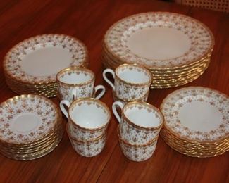 Spode China 'Fleur de Lys" gold pattern - service for 8, 8-diner 101/2", 8-salad 8", 8-Bread 6 3/8, 8-saucers 5 1/4", 8-cups. 40 piece set - asking $395.00