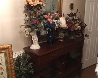 Bombay entry cabinet. Beautiful piece. Two drawers and two shelves underneath. Has glass doors but not attached.
Mirror not for sale, too attached to it!