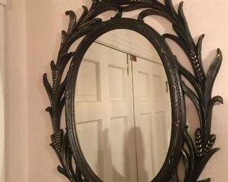 Well what can I say, I like mirrors. This vintage beauty makes a statement!