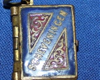 Rare Antique Scheveningen Photo Book Locket Pendant