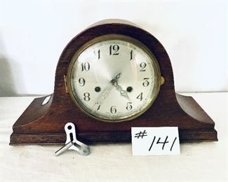 Tambour mantel clock 15.5 w 9 t 
$100