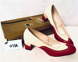 Pair of vintage shoes 7 1/2
 $16