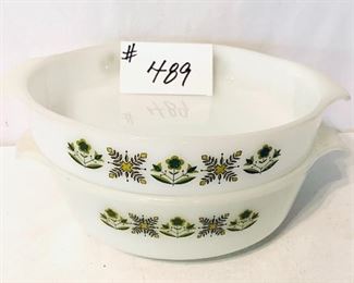 Two piece vintage Pyrex 10.5 wide $14