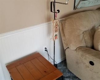 set painted bottom tables