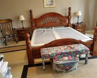 King bedroom set: bed NO mattress, 2 nights stands and matching dressers