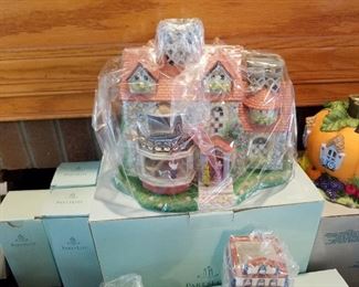 HUGE selection of never used PartyLite and Yankee Candles