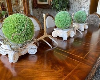 Architectural accessories & florals