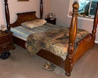 Bed frame/posts only on bed