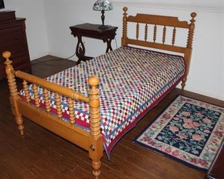 Willett Furniture Lancaster PA Amish Made Hand Crafted Solid Maple Twin Spool Bed (1 of 2) shown with Patchwork Quilt (63” x 76”)