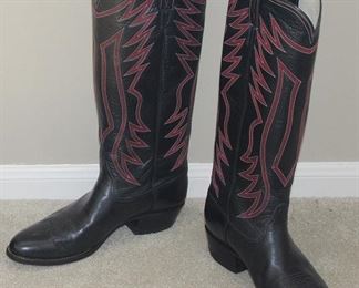 El Vaquero Custom Handmade Black Leather 18”H with Red Top Stitching Western Boots (Like New)