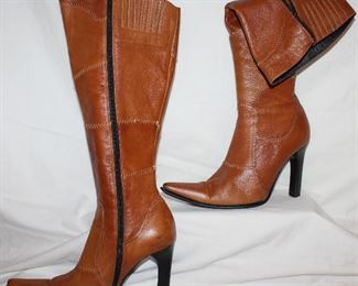 Wild Orchard boots woman's size 7.5