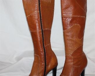 Wild Orchid boots woman's size 7.5