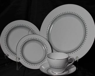Spode “Fairfax”5 Piece PLace Setting Service for 8: Dinner Plate, Salad Plate, B & B plate and Cup & Saucer