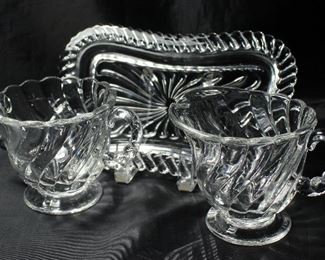 Colony” by Fostoria C.1940-1973: Mini Sugar & Creamer with Tray