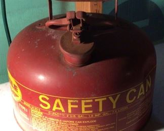 Vintage Red Gas Can - Type I, Red, 2 Gallon