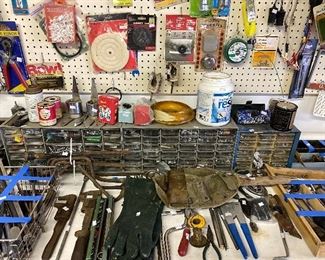 Tools, hardware