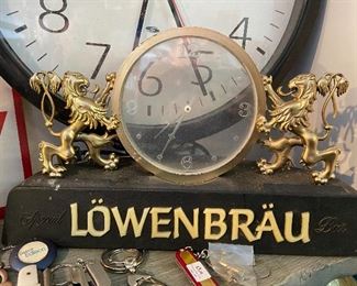 Lowenbrau light up Beer Clock
