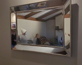 Luxurious glam mirror