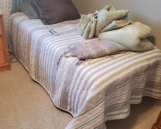 Craftmade Twin Bed, Comforter Sold Separately