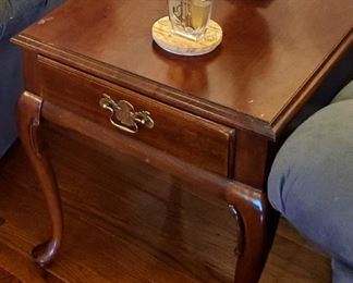 Accent Table