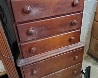 Vintage chest of drawers