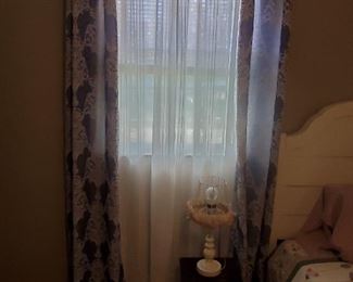 Window Curtains/Drapes