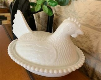 milkglass hen on nest