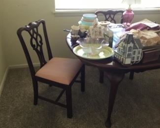 Miscellaneous items on dining table 