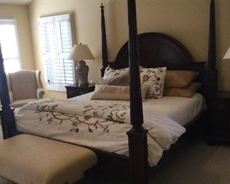 4 Poster King Size Bed