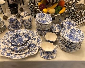 JOHNSON BROTHERS BLUE ENGLISH CHIPPENDALE