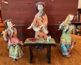 Shi Wan Chinese Porcelin figurines in box from the Kimball art Museum