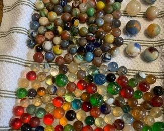 1940s marbles including shooters boulders and Steelers