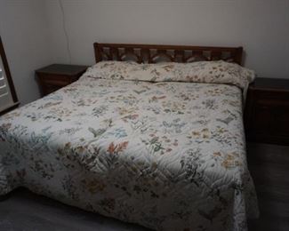 king bed
