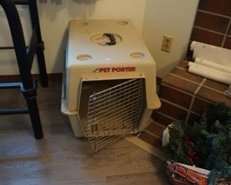 pet carrier