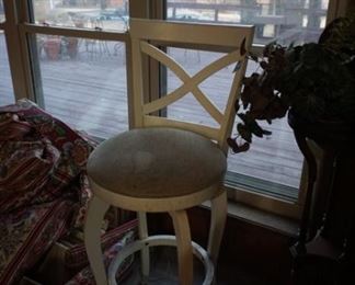 bar stool