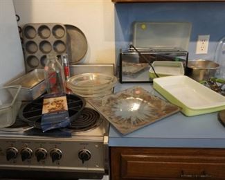 Pyrex and bakeware
