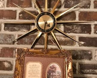 Vintage Sessions Starburst Clock!  Works!