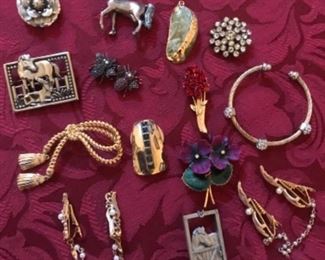 Miscellaneous jewelry 