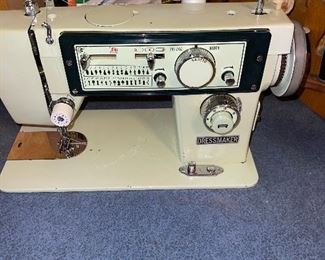 Dress Maker Sewing Machine 